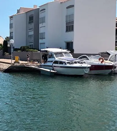 Nuit A Bord Du Jeshua Bateau A Quai Sur La Marina De Cyprien Campsite *